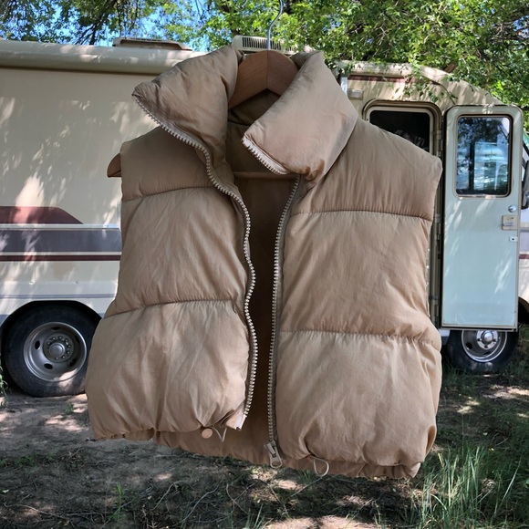 Tan Puffer Vest - Picture 1 of 4